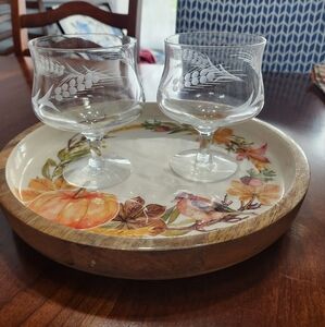 Set of 2 etched glasses